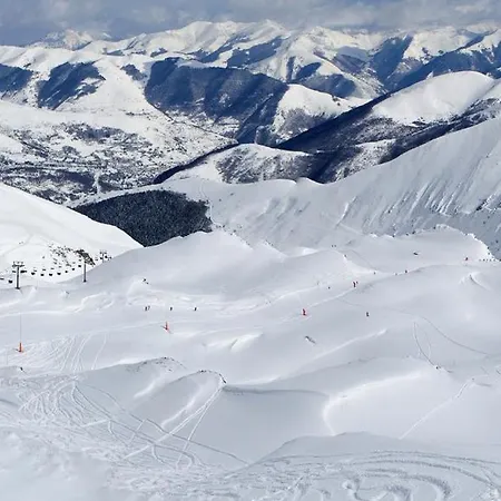Apartment Les Gourgs Blancs - 80m Des Pistes - 6 Personnes Genos