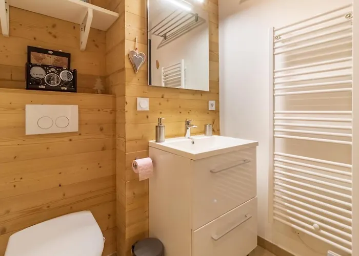 Les Gourgs Blancs - 80m Des Pistes - 6 Personnes * Génos